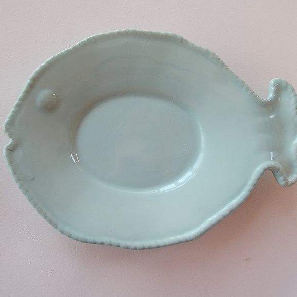Set of Blue Fish Serving Dishes EUC - Picture 3 of 7